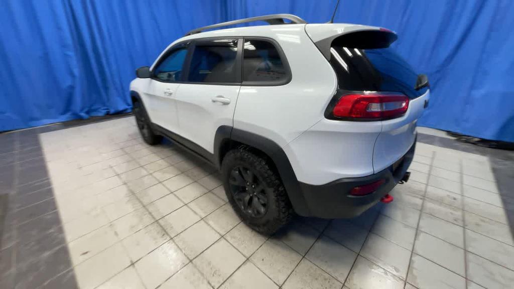 used 2017 Jeep Cherokee car, priced at $15,900