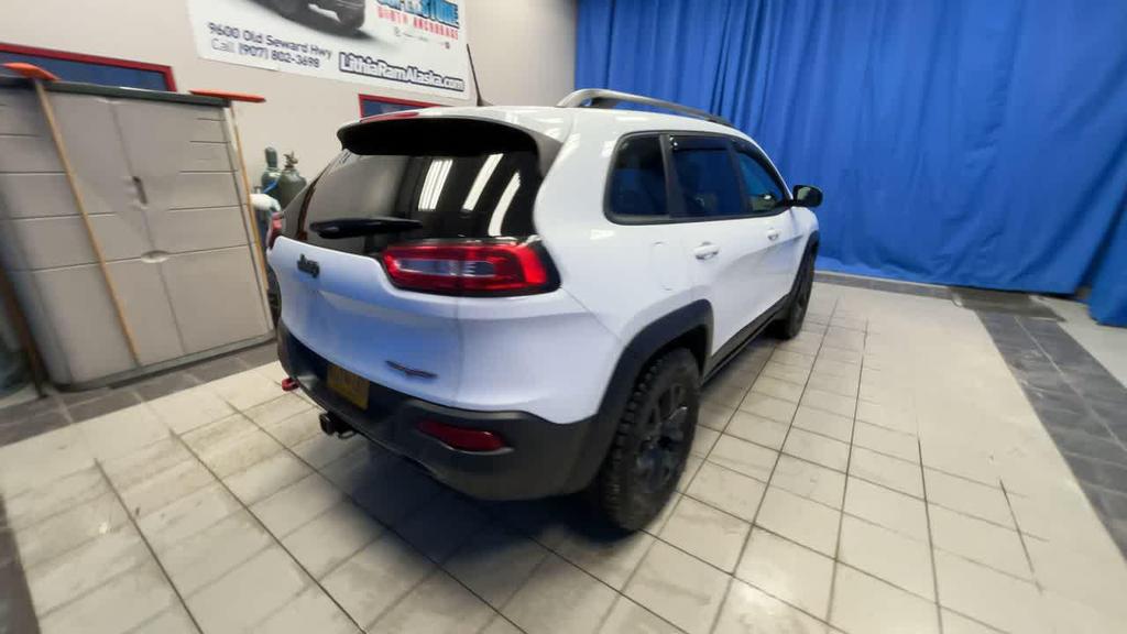 used 2017 Jeep Cherokee car, priced at $15,900