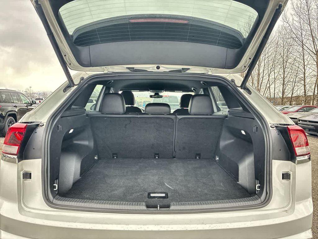 used 2025 Volkswagen Atlas Cross Sport car, priced at $33,995