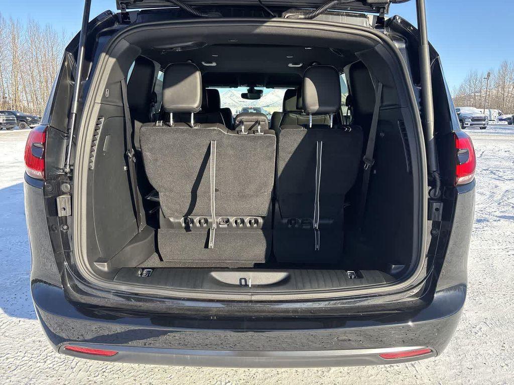 new 2026 Chrysler Pacifica car, priced at $46,000