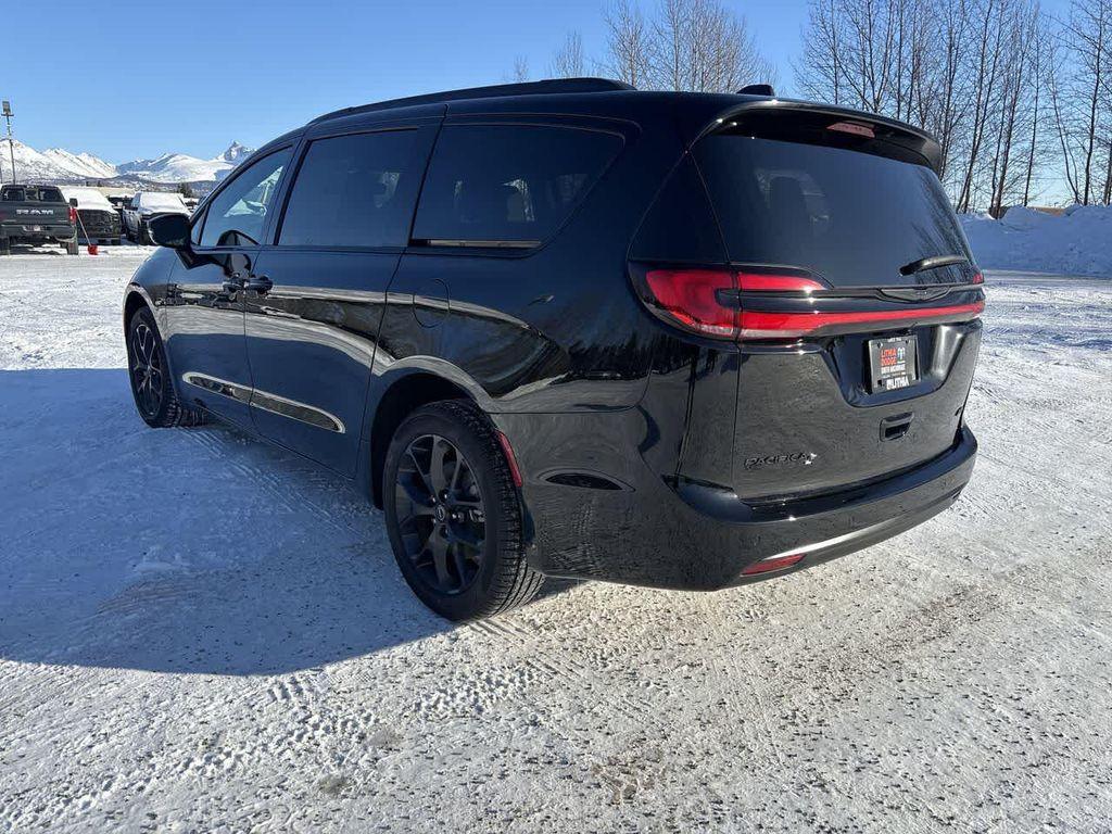 new 2026 Chrysler Pacifica car, priced at $46,000