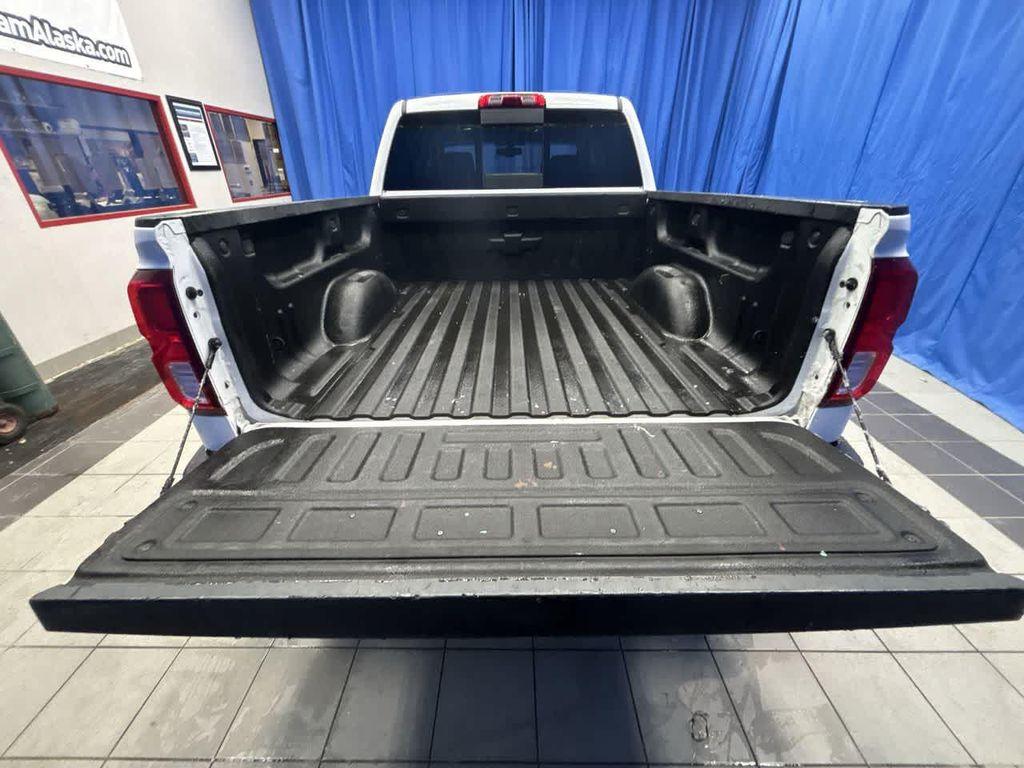 used 2018 Chevrolet Silverado 1500 car, priced at $30,900