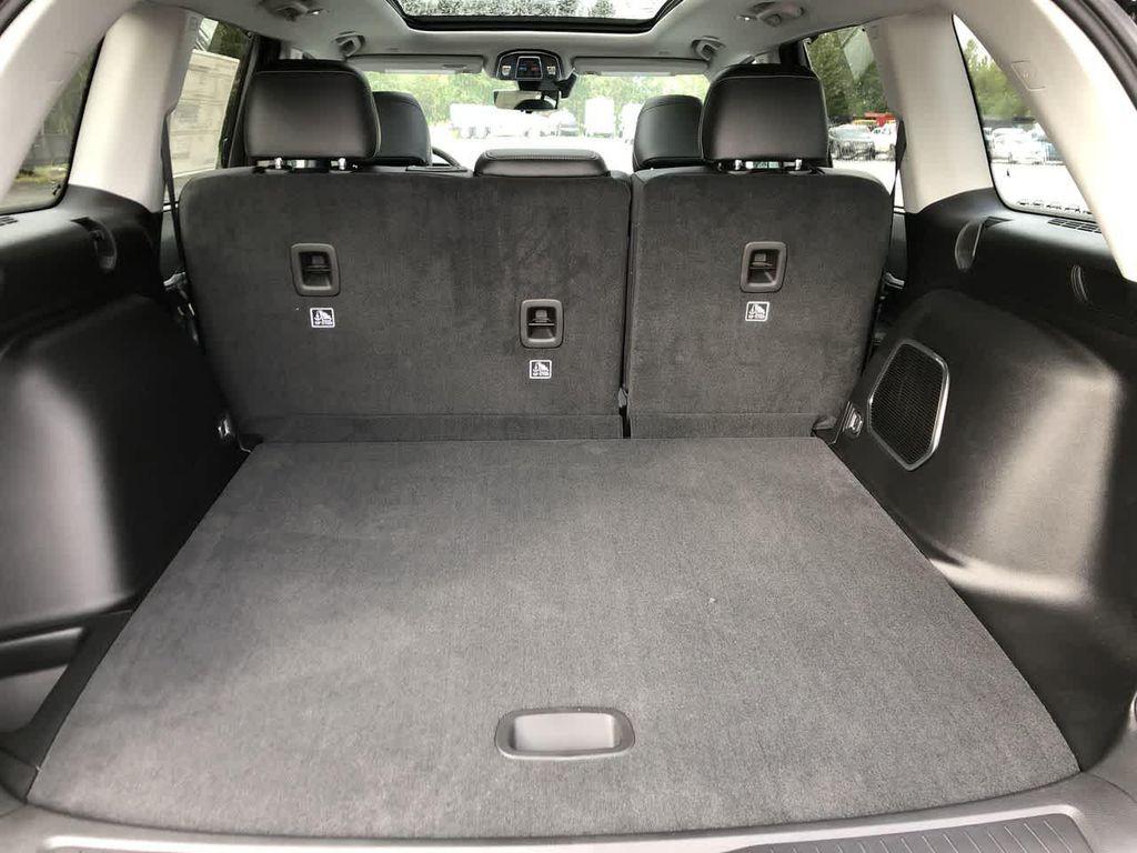 used 2023 Jeep Grand Cherokee car, priced at $35,900