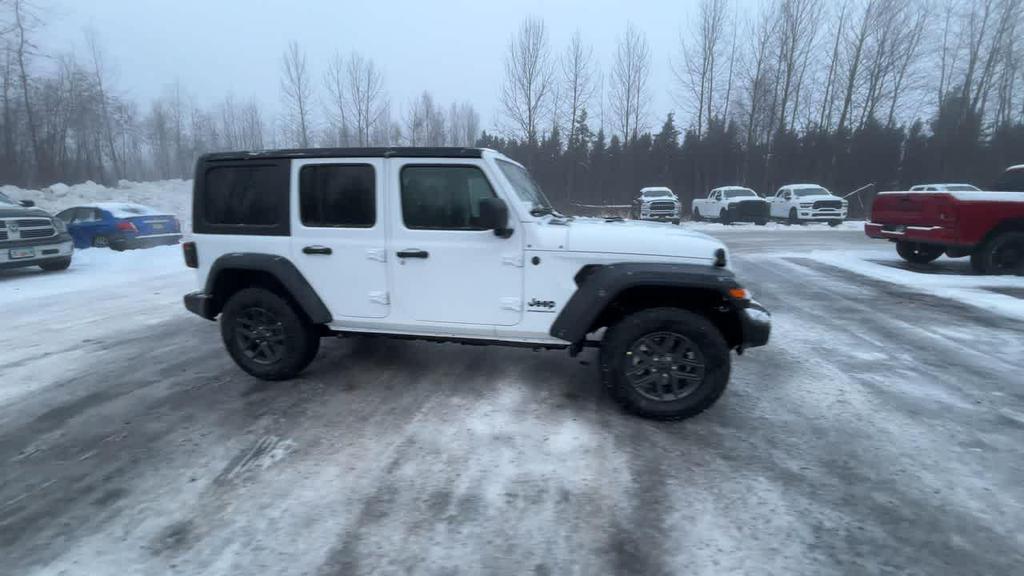 new 2026 Jeep Wrangler car, priced at $48,386