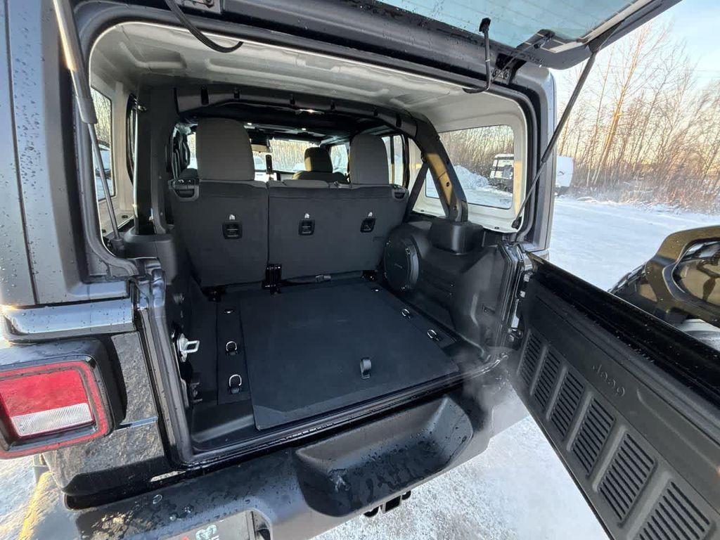 new 2026 Jeep Wrangler car, priced at $44,597