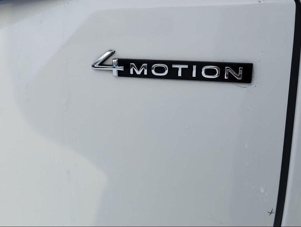 used 2024 Volkswagen Atlas car, priced at $29,425