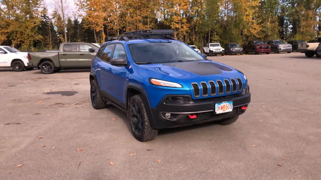 used 2018 Jeep Cherokee car, priced at $19,075