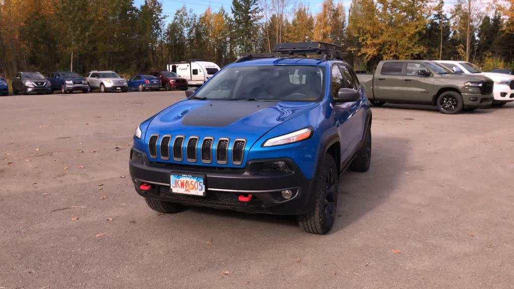 used 2018 Jeep Cherokee car, priced at $19,075