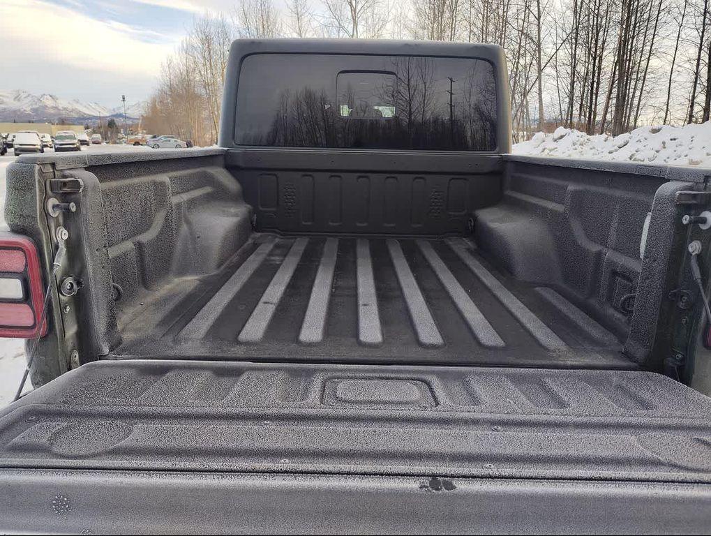 used 2021 Jeep Gladiator car, priced at $34,790