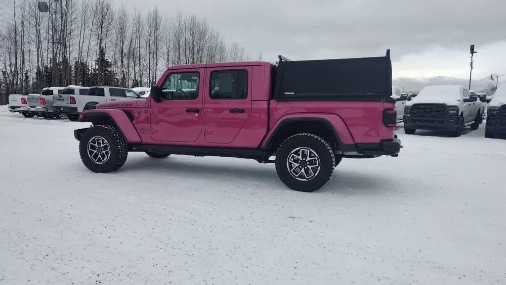 used 2024 Jeep Gladiator car, priced at $50,900