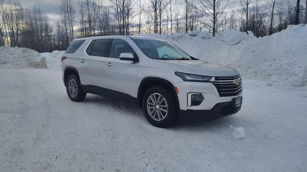 used 2022 Chevrolet Traverse car, priced at $28,900