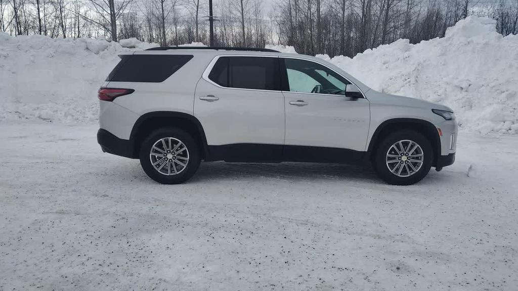 used 2022 Chevrolet Traverse car, priced at $28,900