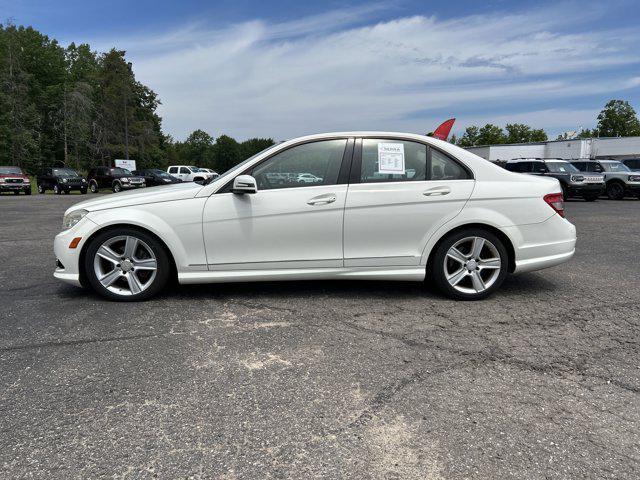 2010 Arctic White Mercedes-Benz C-Class