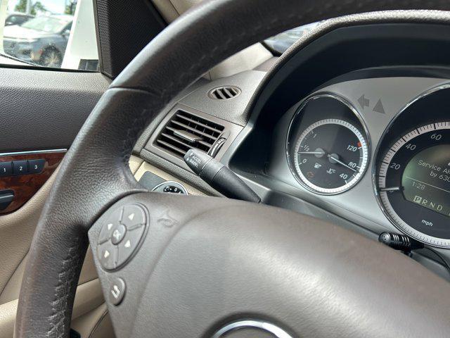 2010 Arctic White Mercedes-Benz C-Class