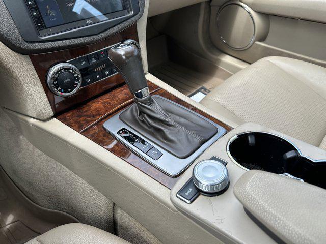 2010 Arctic White Mercedes-Benz C-Class