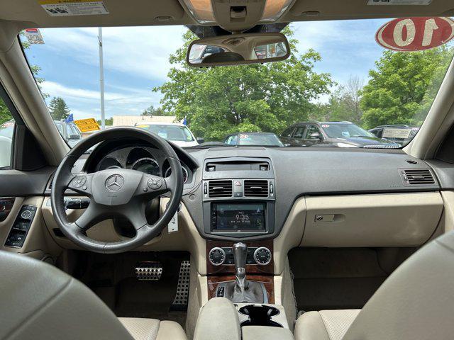 2010 Arctic White Mercedes-Benz C-Class