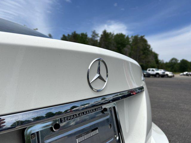 2010 Arctic White Mercedes-Benz C-Class