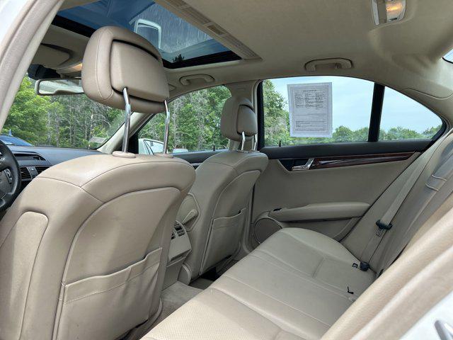 2010 Arctic White Mercedes-Benz C-Class