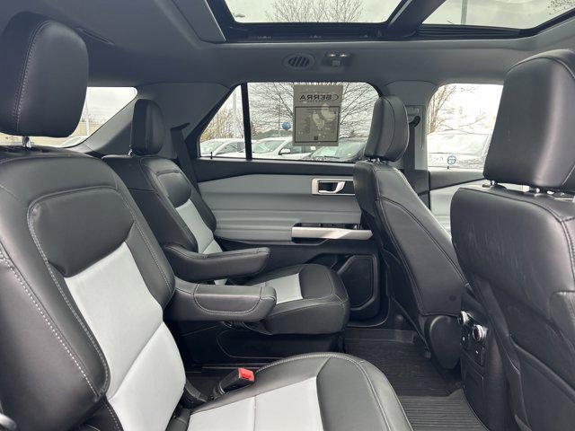 used 2022 Ford Explorer car, priced at $26,000