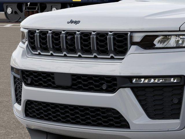 new 2026 Jeep Grand Cherokee car, priced at $54,400