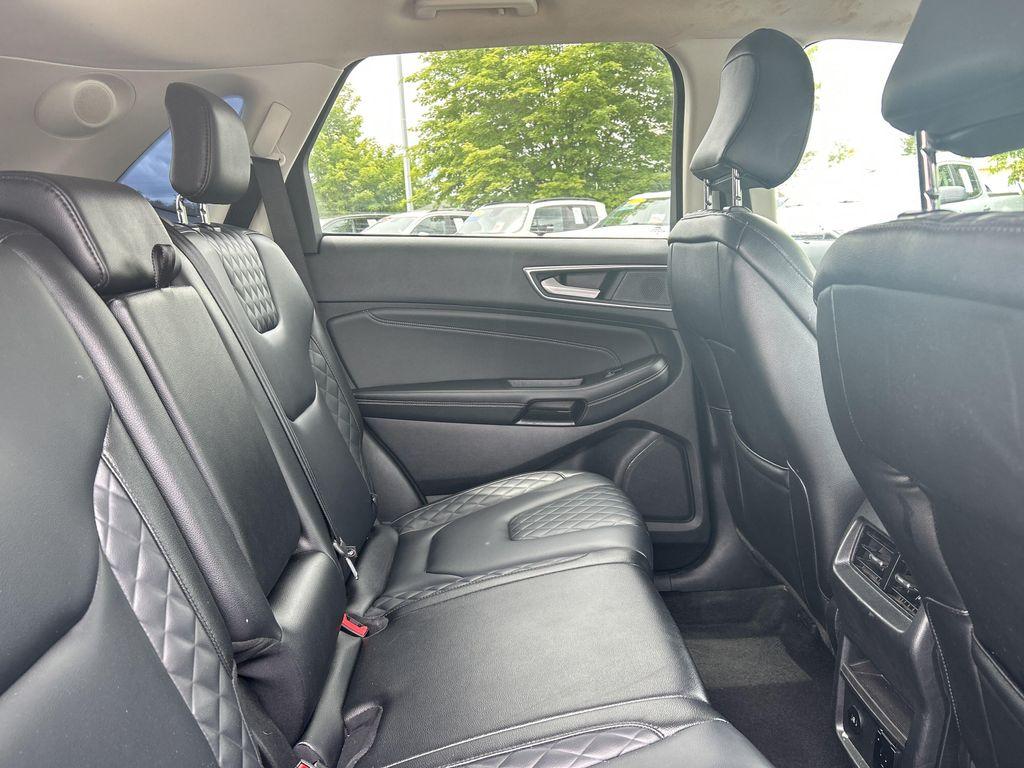 used 2024 Ford Edge car, priced at $26,804