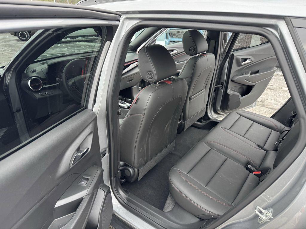 used 2025 Chevrolet Trax car, priced at $22,997