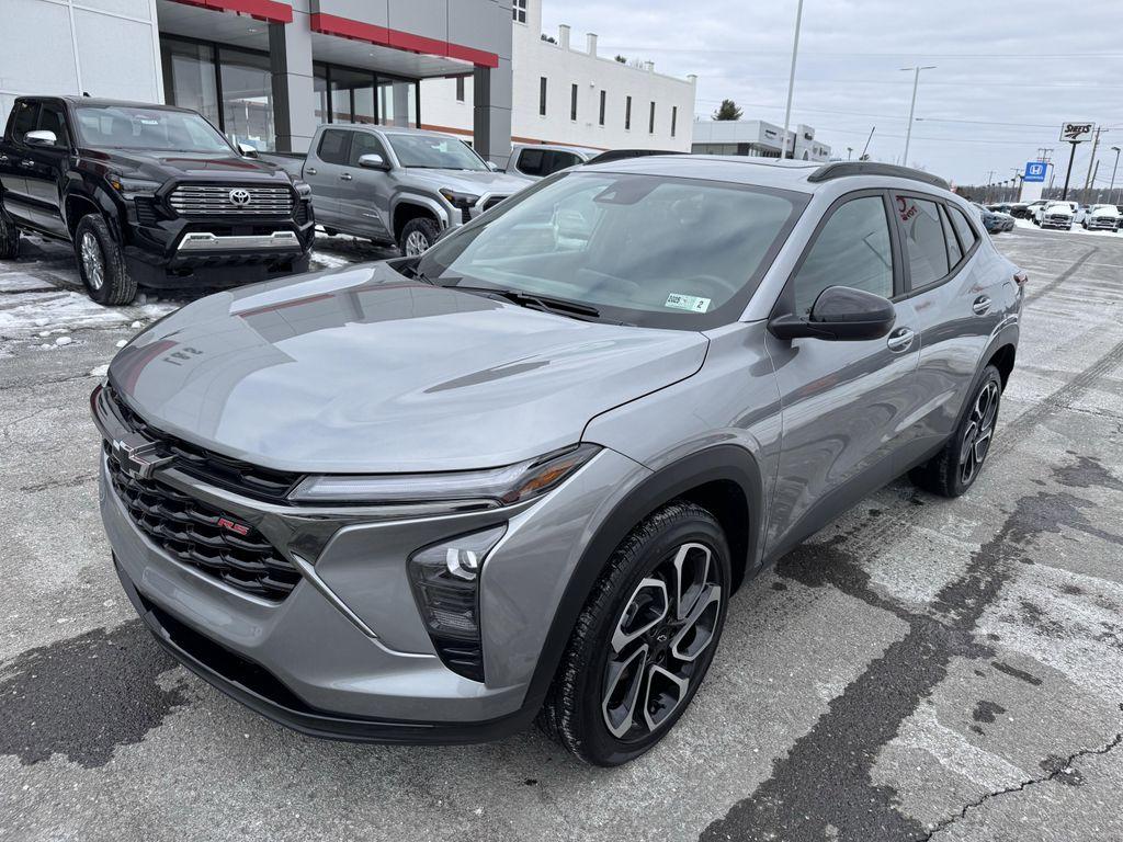 used 2025 Chevrolet Trax car, priced at $22,997