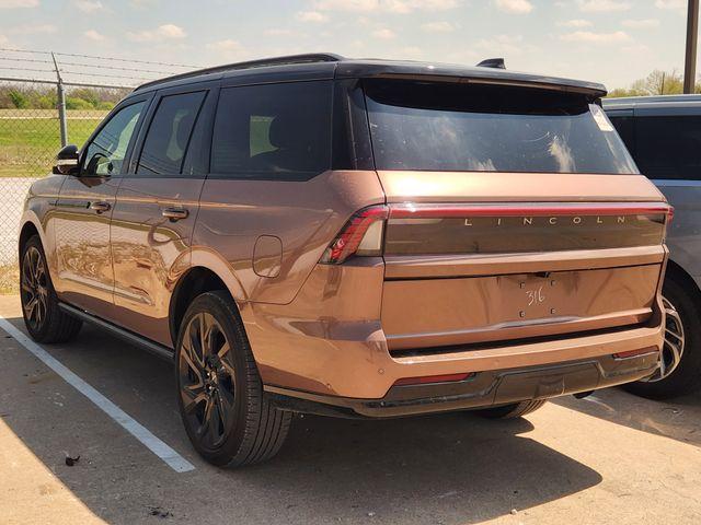 used 2025 Lincoln Navigator car, priced at $98,000