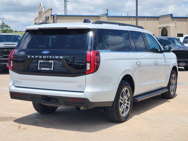 used 2025 Ford Expedition Max car, priced at $57,000