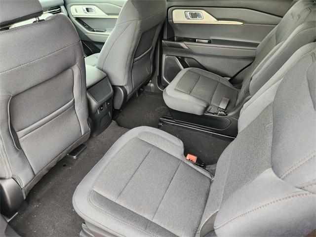 new 2026 Ford Explorer car, priced at $33,286