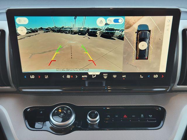 new 2026 Ford Expedition car, priced at $66,296