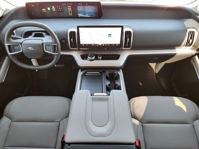 new 2026 Ford Expedition car, priced at $66,296