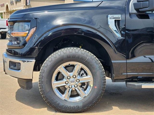 new 2025 Ford F-150 car, priced at $48,233