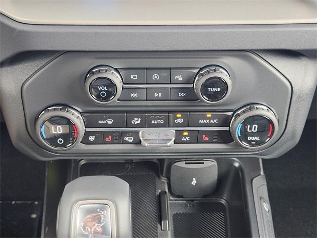 new 2025 Ford Bronco car, priced at $50,599