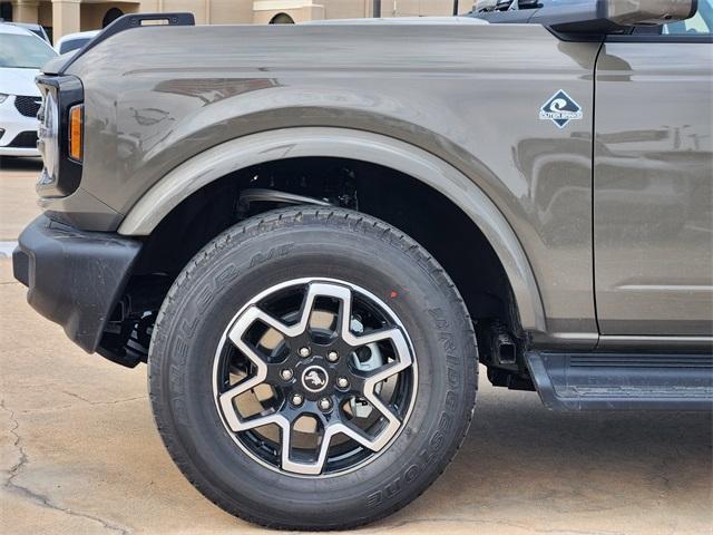 new 2025 Ford Bronco car, priced at $50,599