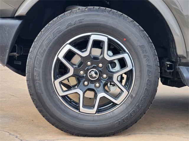new 2025 Ford Bronco car, priced at $50,599