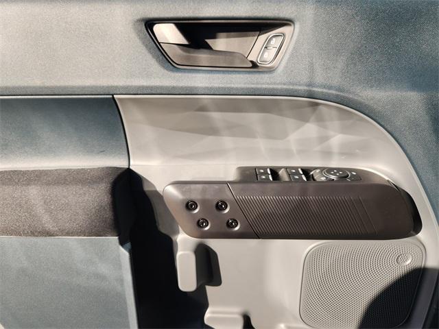 new 2025 Ford Maverick car, priced at $29,678