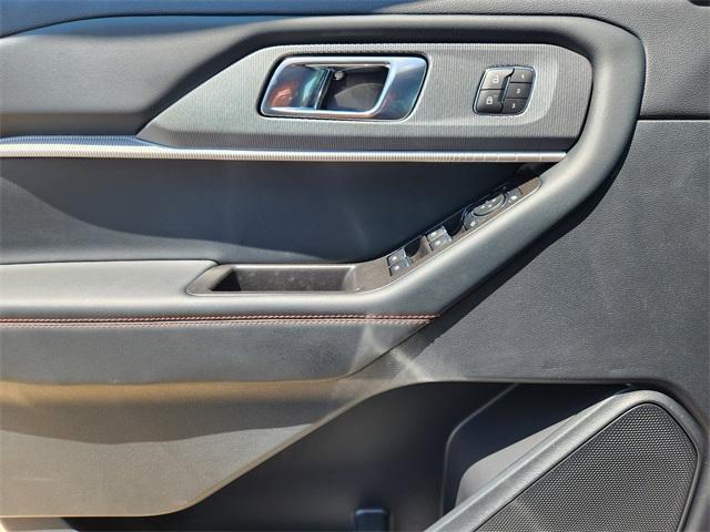 new 2025 Ford Explorer car, priced at $45,855