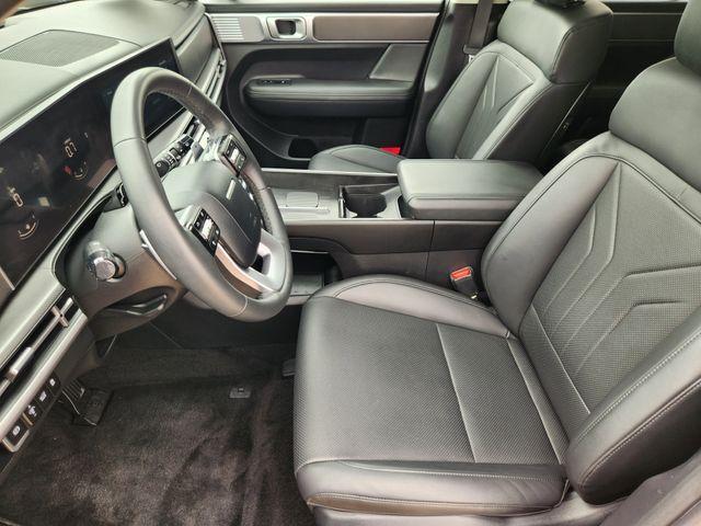 used 2025 Hyundai Santa Fe car, priced at $29,250