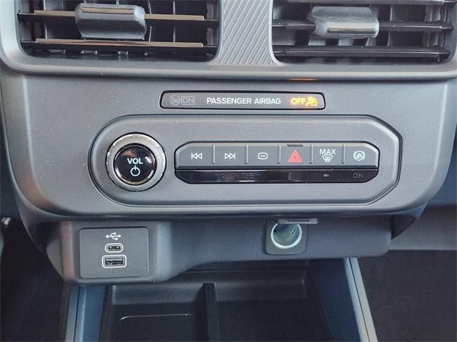 new 2025 Ford Maverick car, priced at $27,264