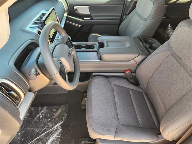 new 2025 Ford Expedition Max car, priced at $63,123