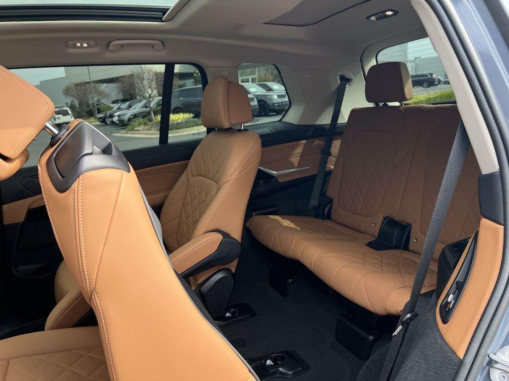 used 2024 BMW X7 car, priced at $70,290