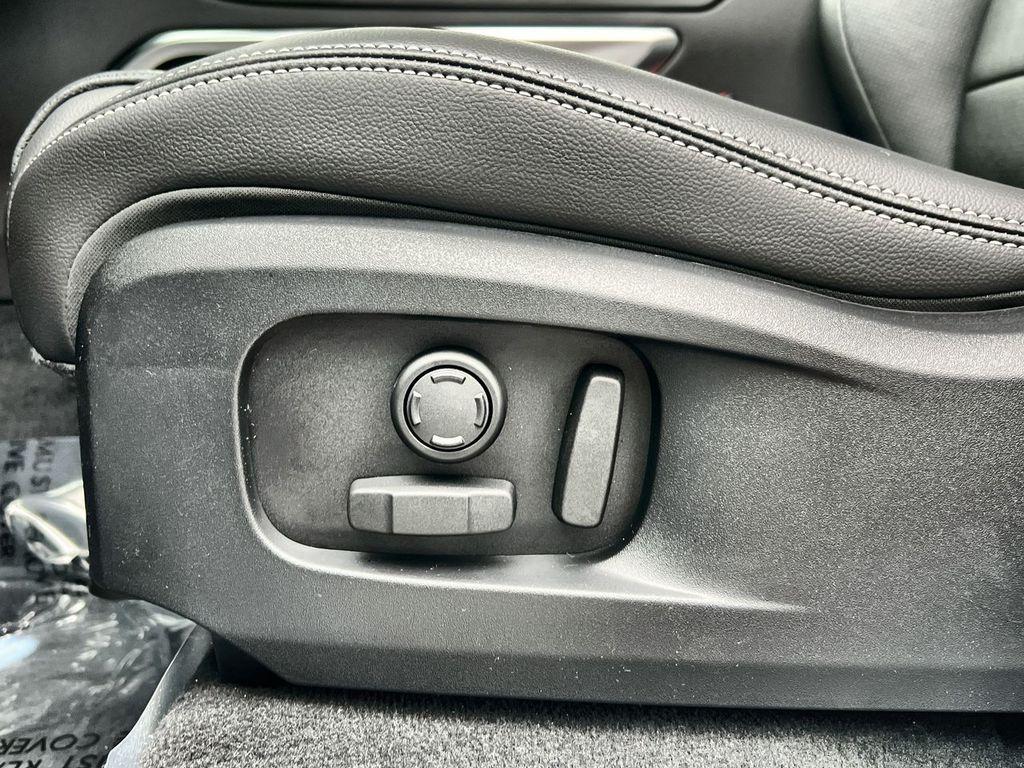 used 2025 Jaguar F-PACE car, priced at $59,991