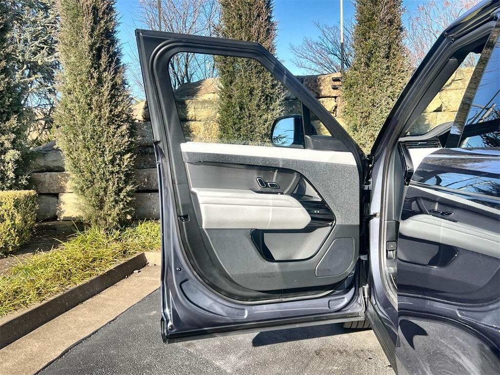 new 2026 Land Rover Range Rover Sport car, priced at $92,295