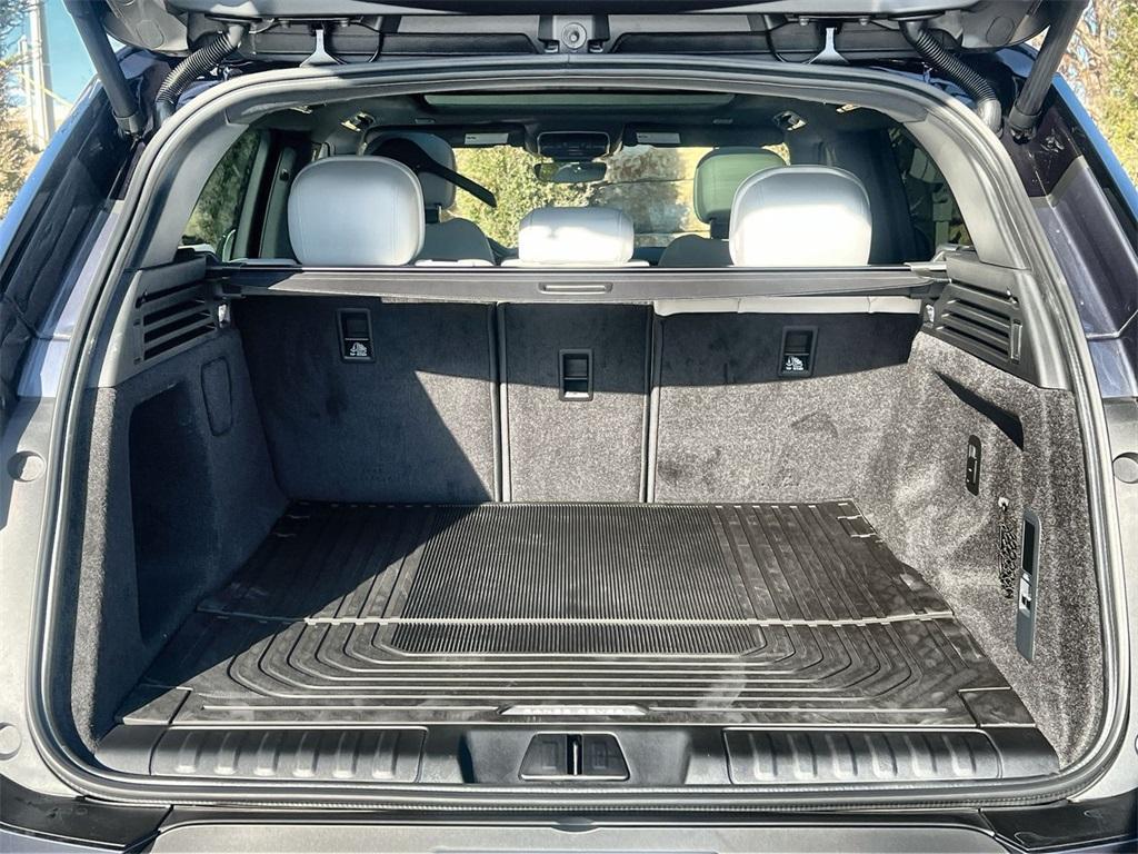 new 2026 Land Rover Range Rover Sport car, priced at $92,295