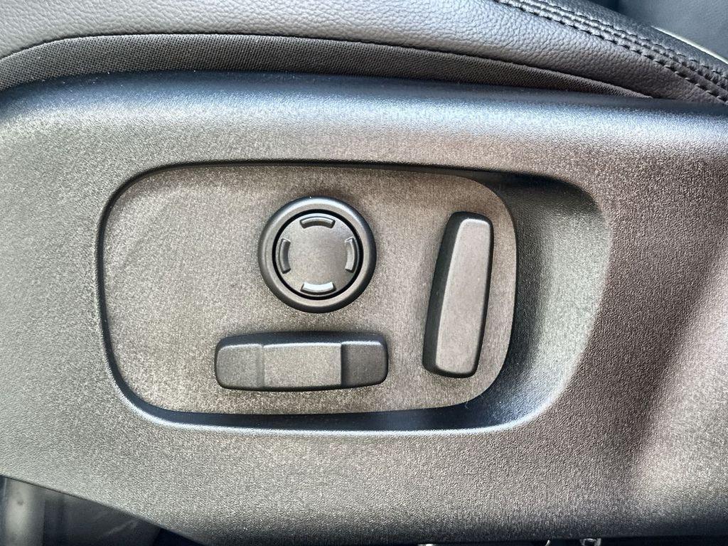 used 2025 Land Rover Range Rover Velar car, priced at $63,911