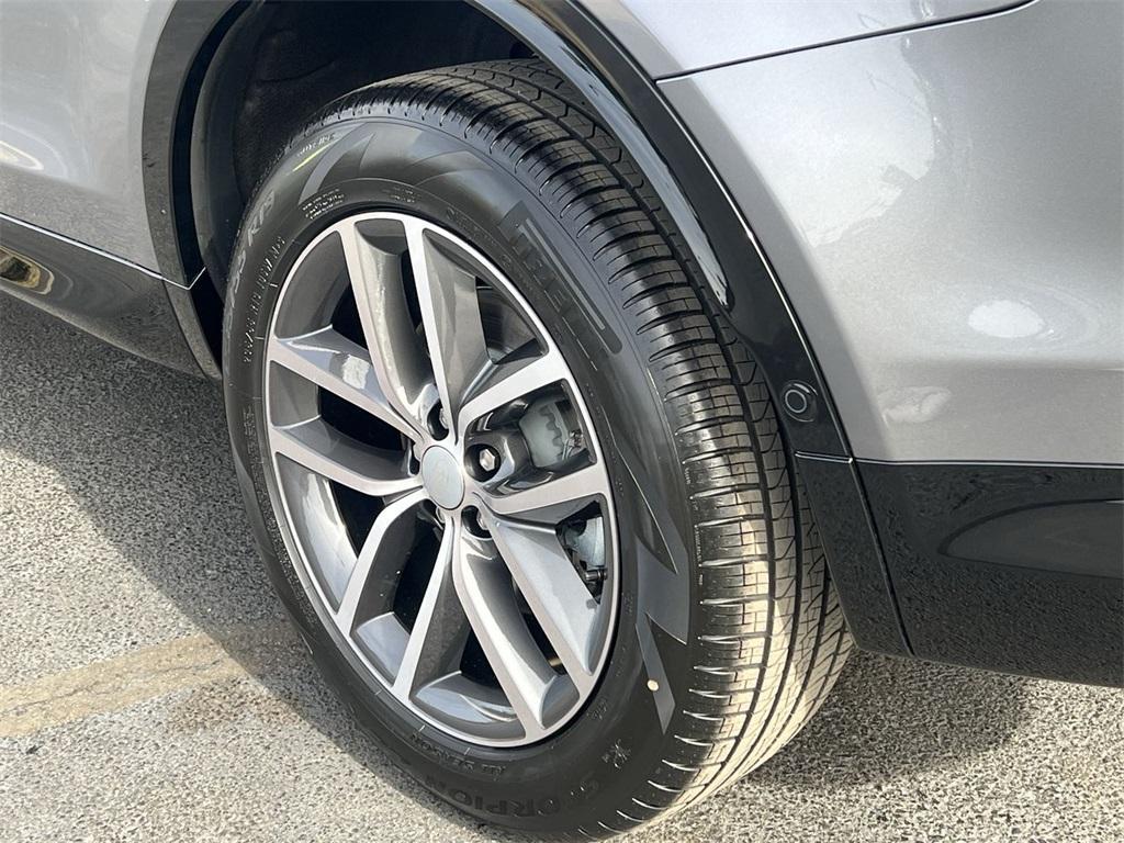 new 2026 Land Rover Discovery Sport car, priced at $52,125