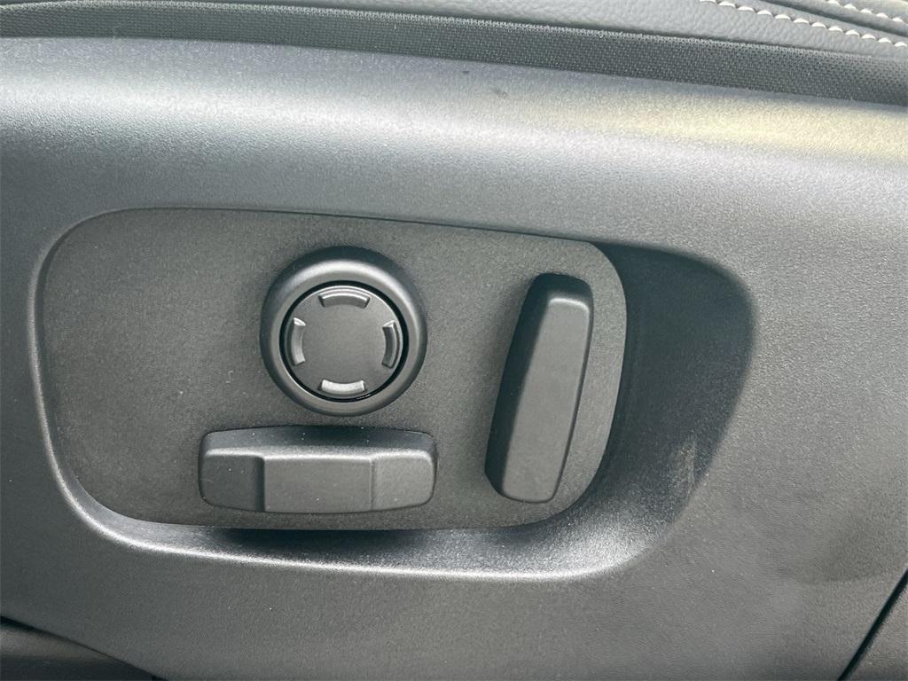 new 2026 Land Rover Discovery Sport car, priced at $52,125