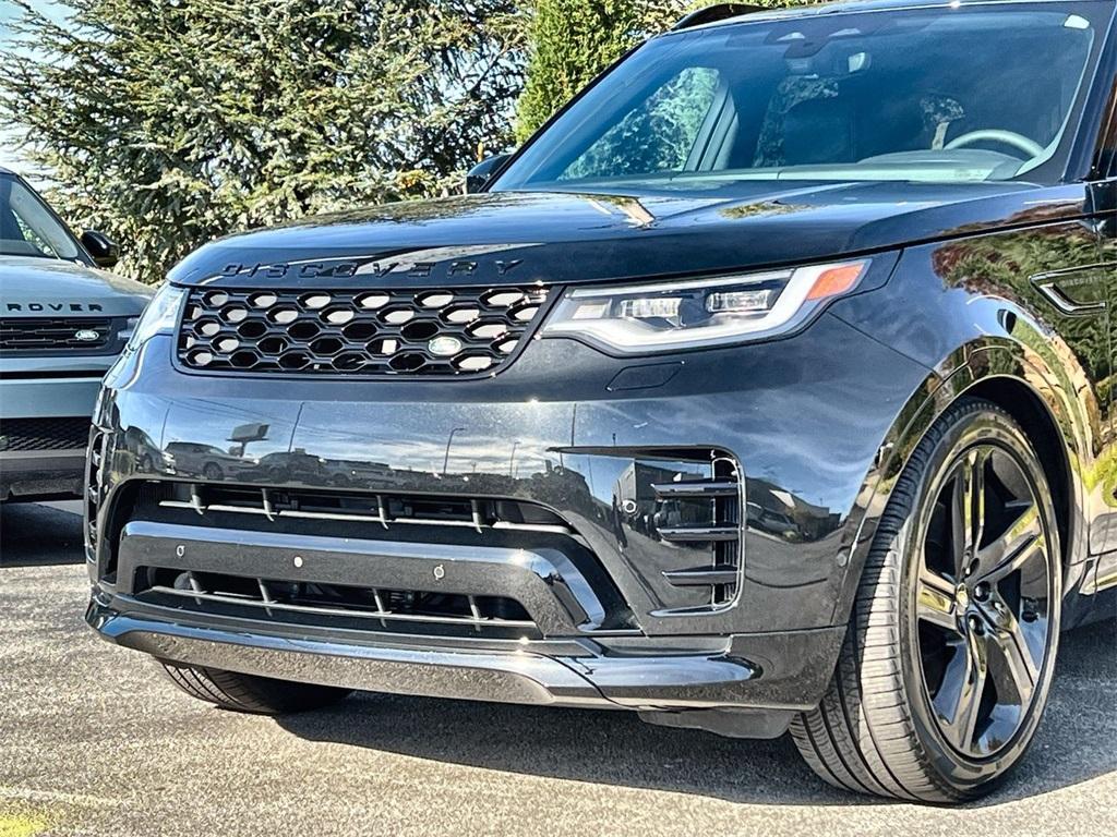 used 2024 Land Rover Discovery car, priced at $61,911