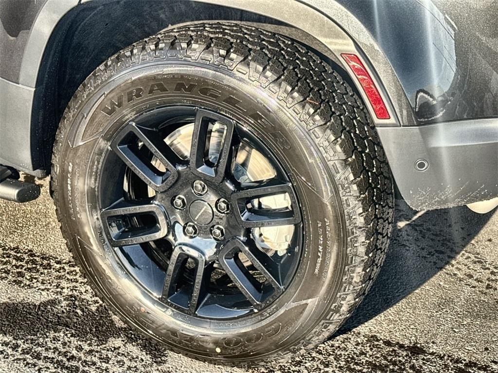 new 2026 Land Rover Defender car, priced at $77,451